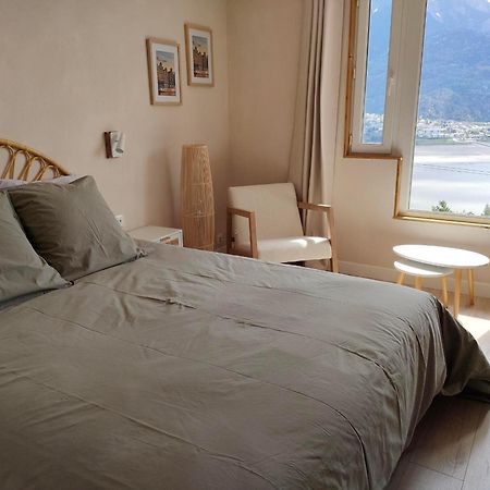 Le Cosy Du Plongeoir - T2 Neuf Avec Vue Sur Le Lac De Serre Poncon Et Grande Terrasse Avec Jardin Savines Luaran gambar